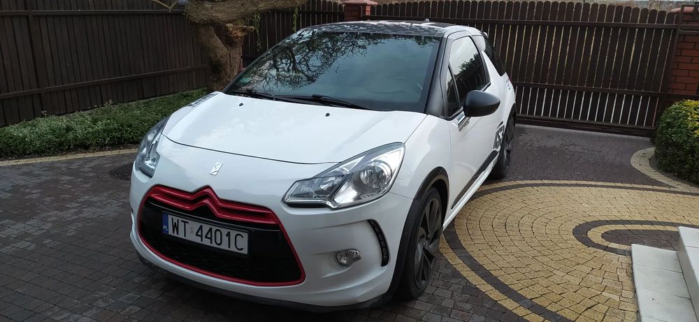 Citroën DS3 Citroën DS3 RACING 1.6 THP 207km