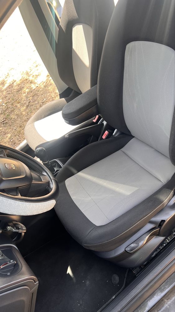 Seat Ibiza muito económico em excelentes condiçoes