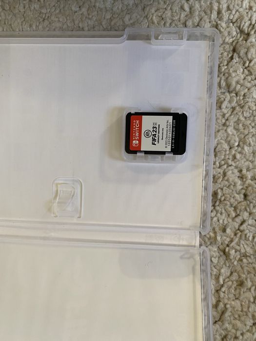 Nintendo switch V1 usada com jogos (fifa 23 e minecraft) e comando pro