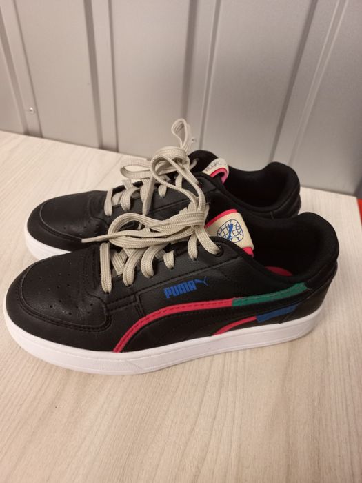 Кросівки для міста