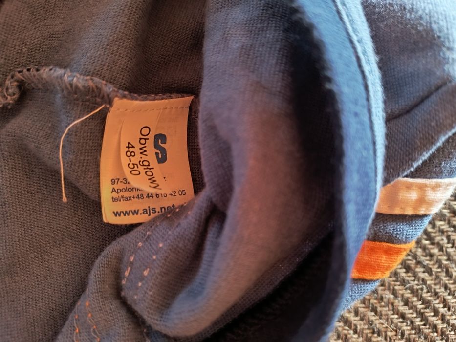 Sprzedam czapkę rozmiar 48-50