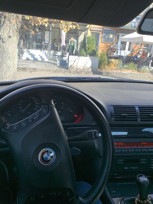 Bmw E39 не фарбована