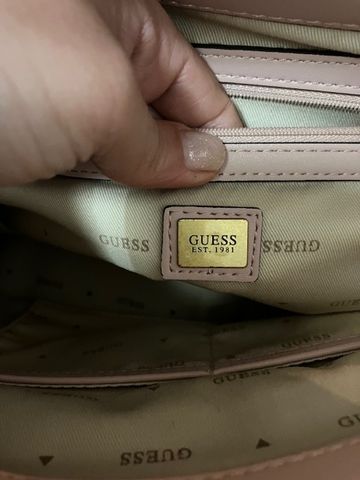 Mala GUESS Rosa edição limitada