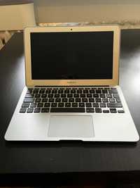 MacBook Air 11”, i5, 4GB RAM, 1TB SSD