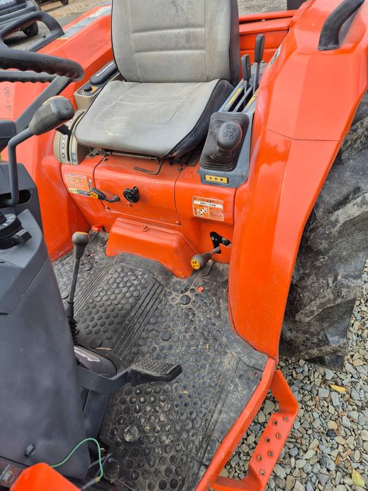 Sprzedam Mini Traktor Kubota GL 26 stan bardzo dobry 4x4 plug do snieg