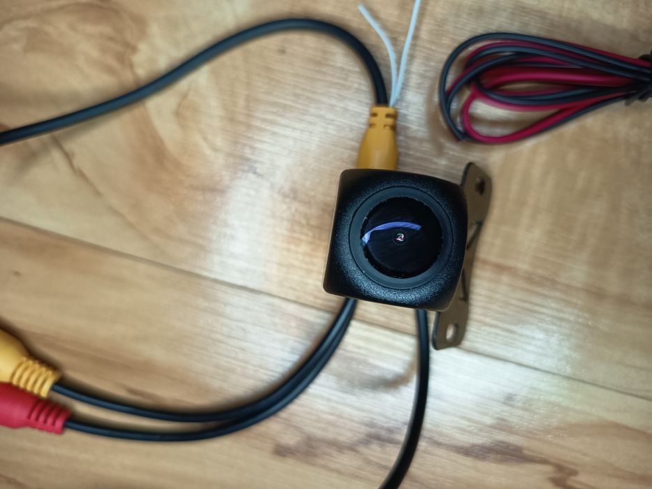 Kamera cofania AHD 1080P z okablowaniem i uchwytem montażowym