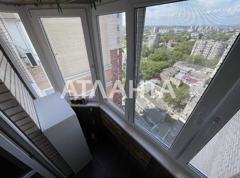 Продам однокомнатную квартиру в новострое в Центре