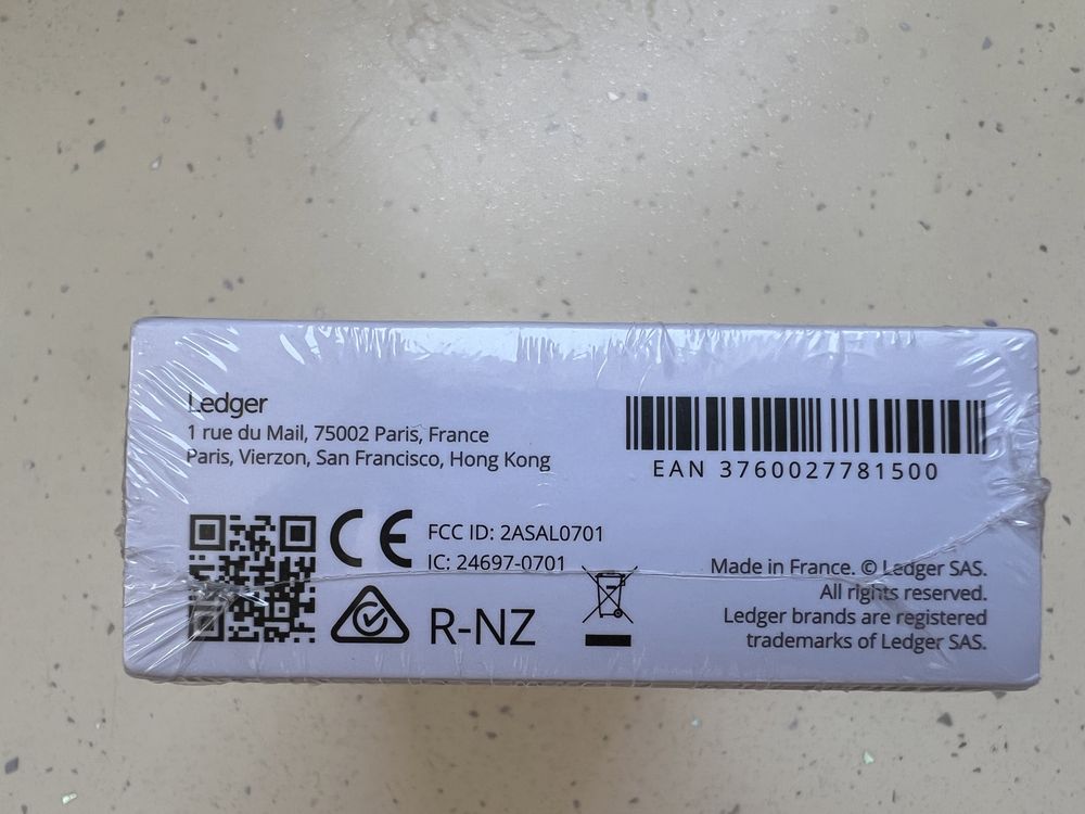 Ledger Nano X Новый Запечатанный Оригинал