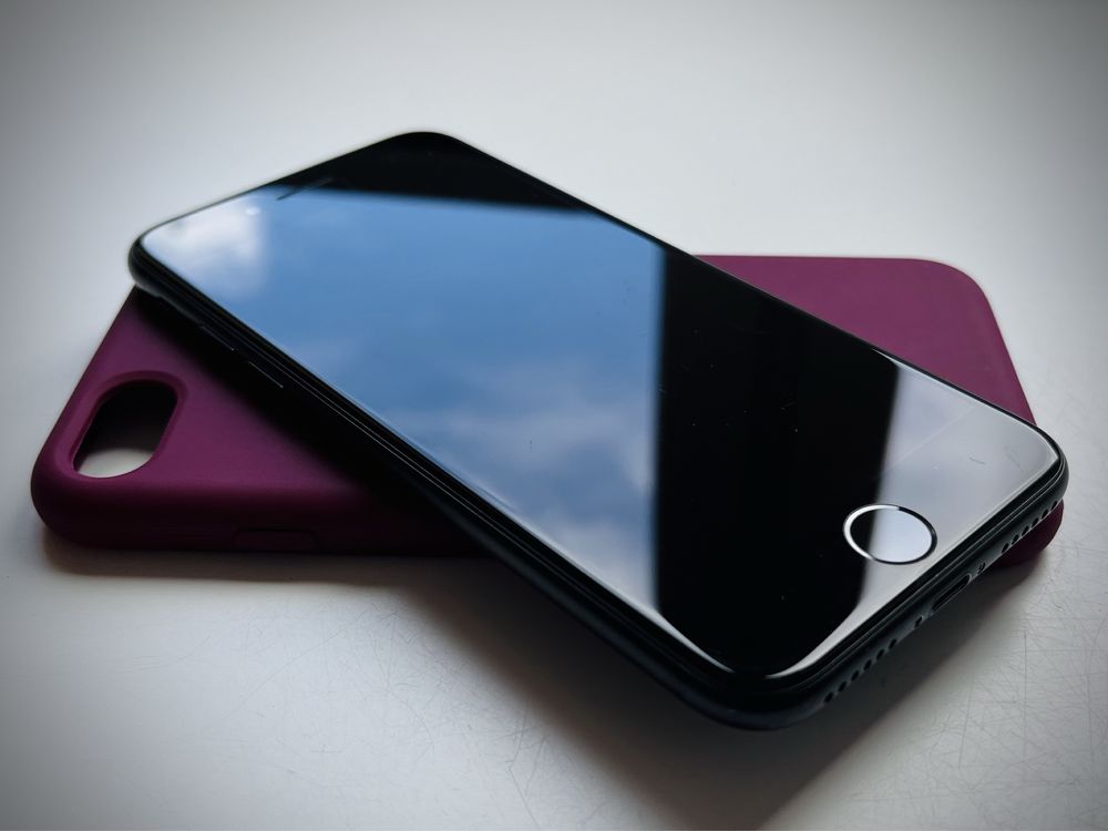 IPhone 7 32 GB (батарея 96%)
