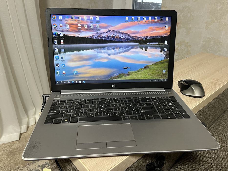 Ноутбук HP 250 G7