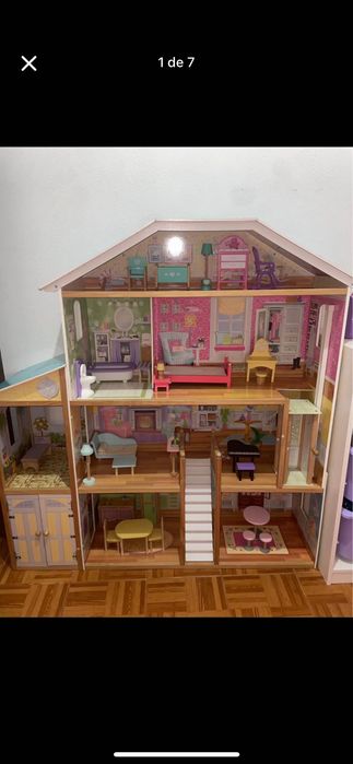 Casinha de bonecas