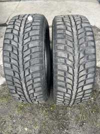 Пара зимних клоес 215/55R16