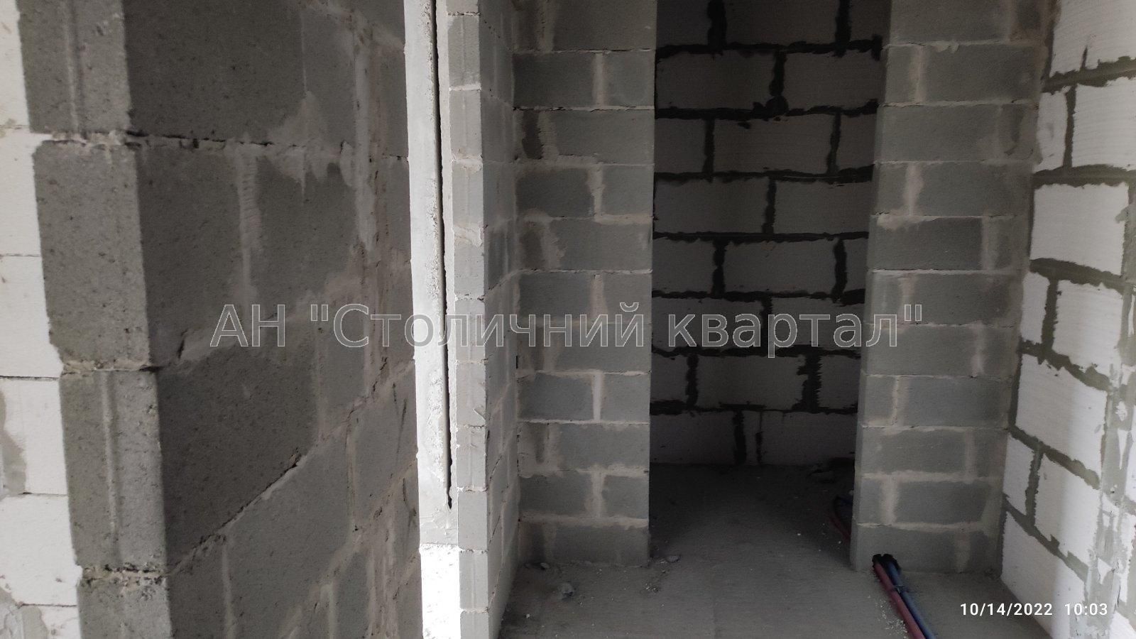 Терміновий продаж 3к квартири  по вул.Ракетна-24  Голосіївський р-н.