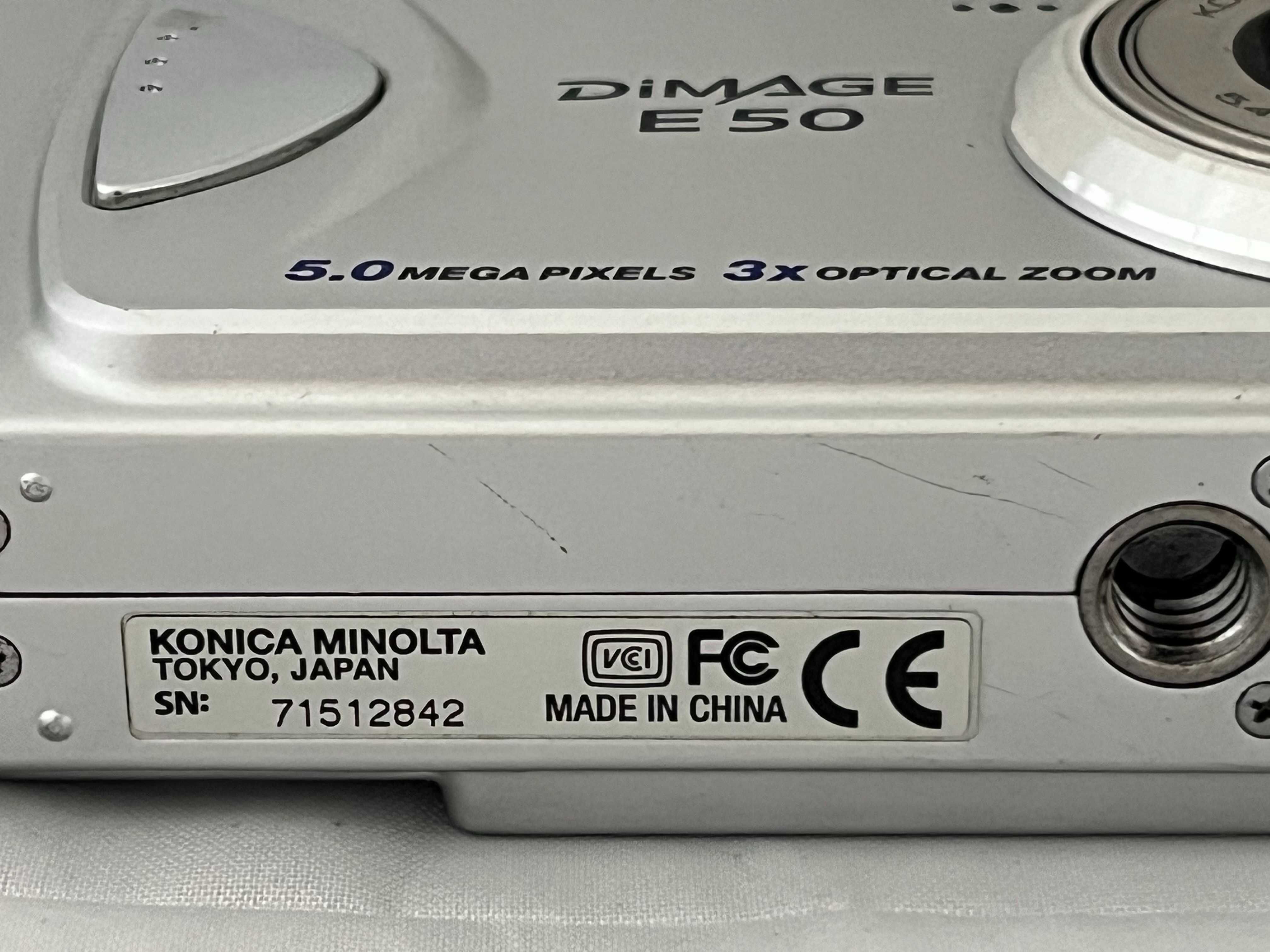 Kieszonkowa cyfrówka  - DiMAGE E50