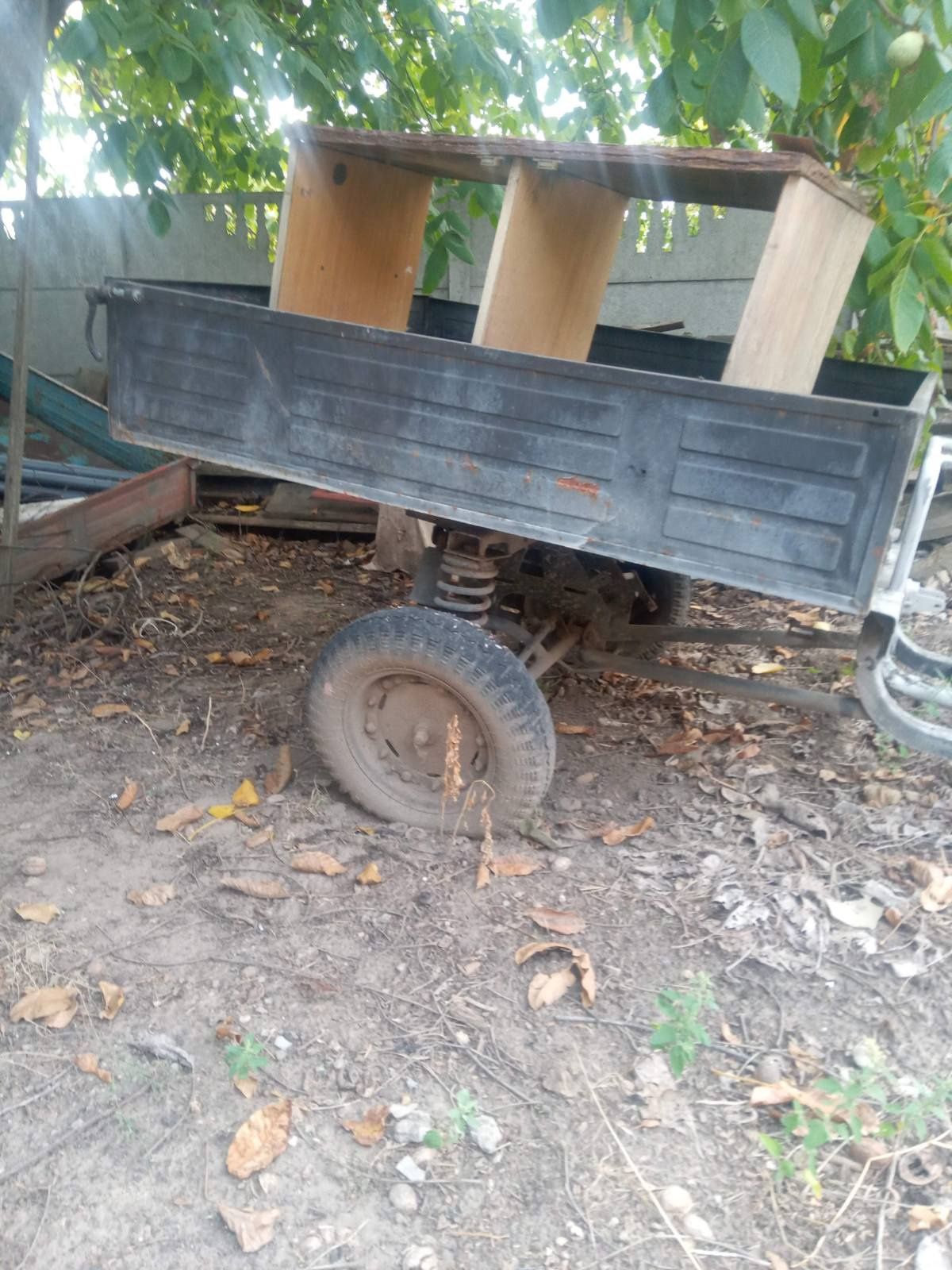 Продам мотоблок Кентавр с прицепом.