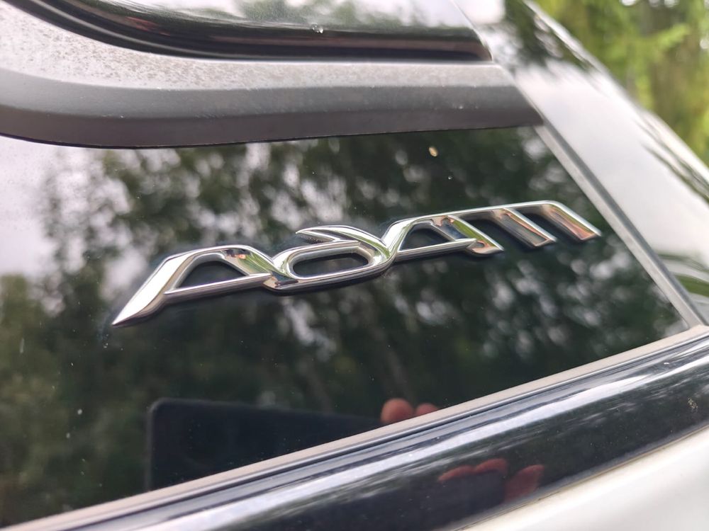 Opel Adam 1.4 benzyna