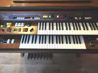 Organy w zabudowie Yamaha