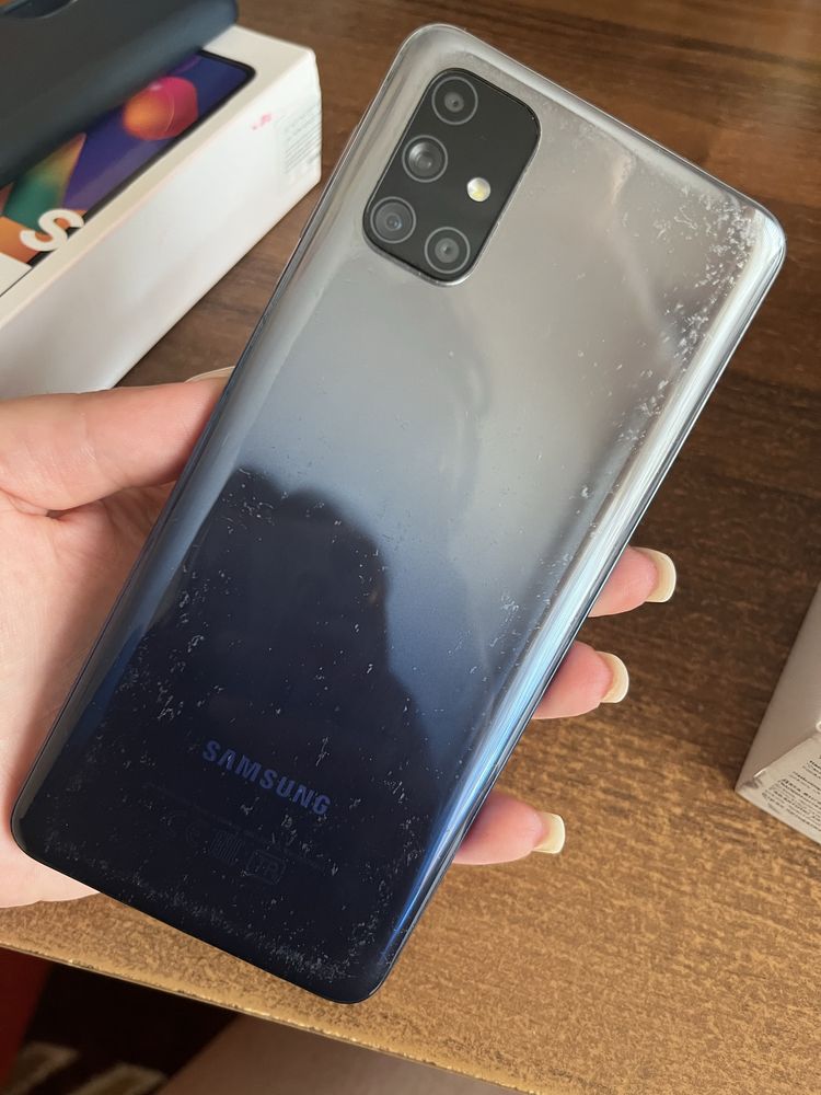 Телефон Samsung m31s
