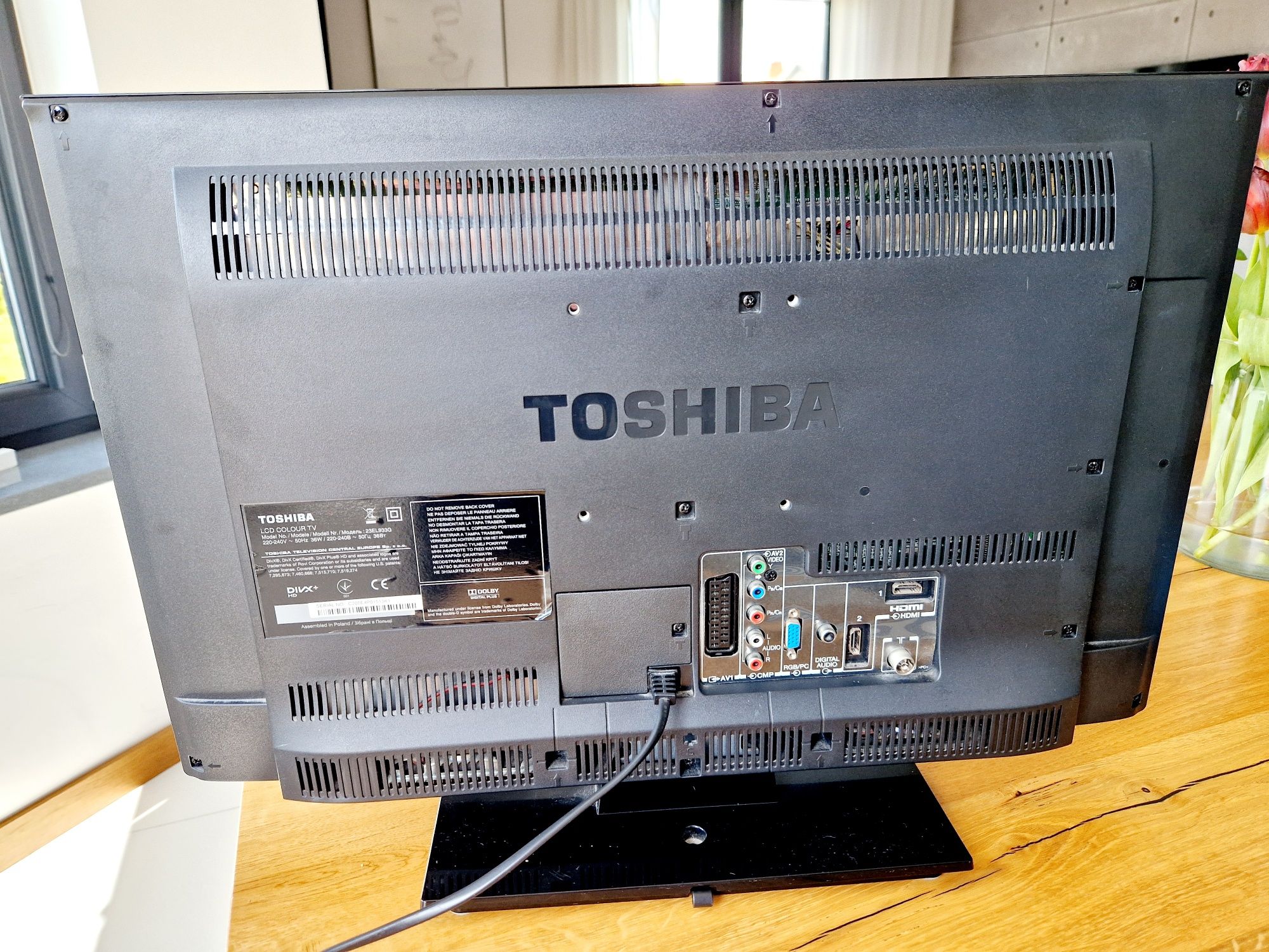 Telewizor Toshiba 23El933G 23 cale