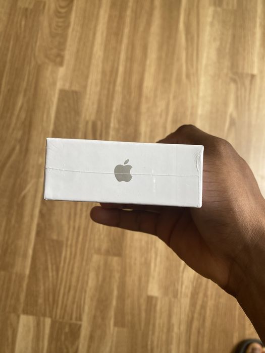 Apple Airpods 4