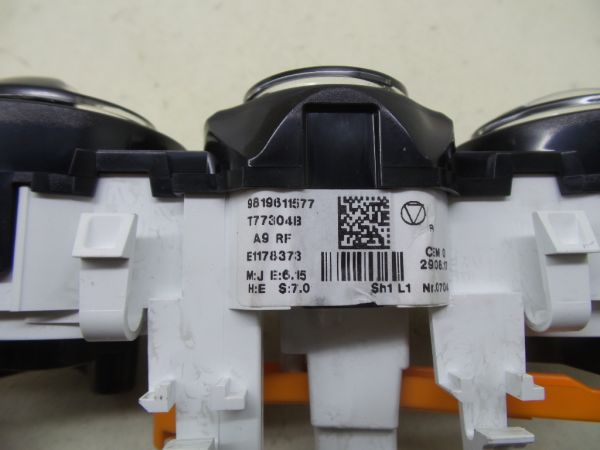 Comando chauffage / sofagem PEUGEOT 208