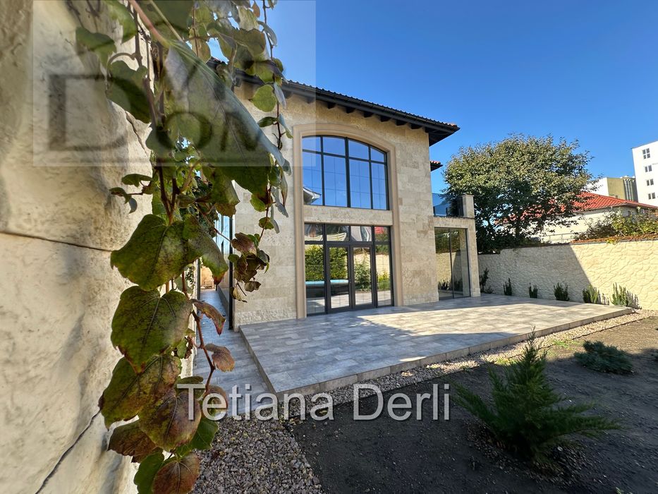 Дом в Одессе , Львовская, Фонтан