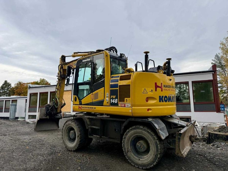 Koparka kołowa KOMATSU PW 148-11