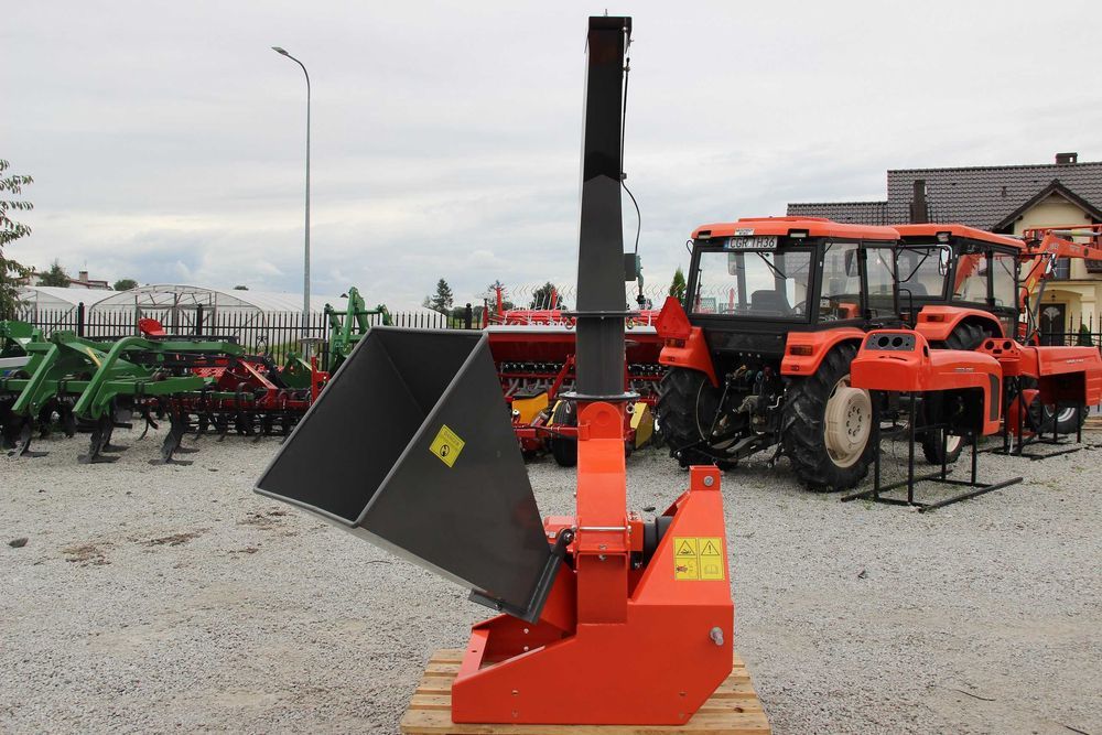 Rębak do gałęzi tarczowy drewna rozdrabniacz BX 62S promocja raty