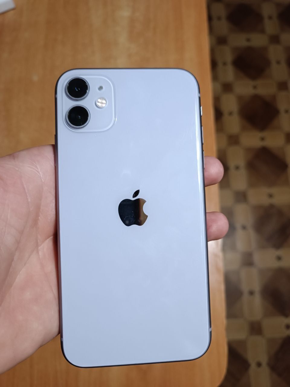 Продам Iphone 11, 128 гб Neverlock