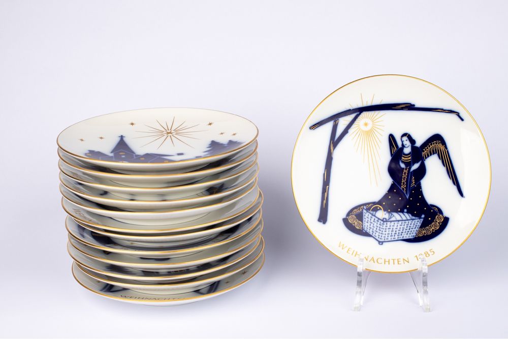 KPM kolekcjonerski talerz świąteczny 1985 r porcelana kobalt