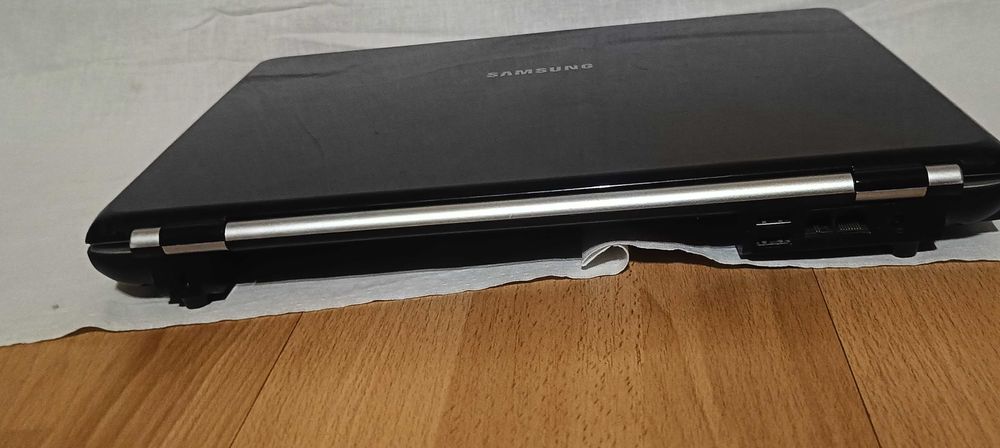 Laptop Samsung Retro