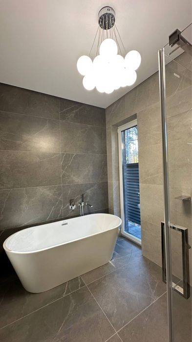 Будинок з новим ремонтом у Лісовій Бучі. Престижна локація, документи