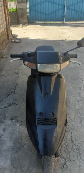 Скутер Suzuki продаётся