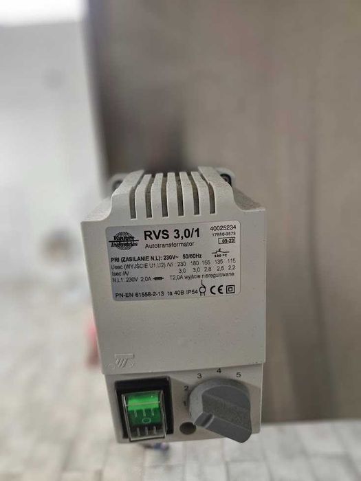 Regulator obrotów do okapu silnika – stan bardzo dobry