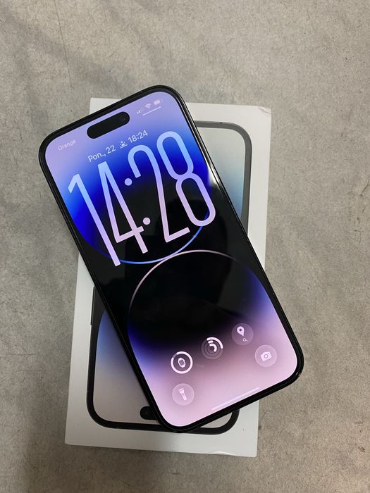 Iphone 14 pro bardzo ładny