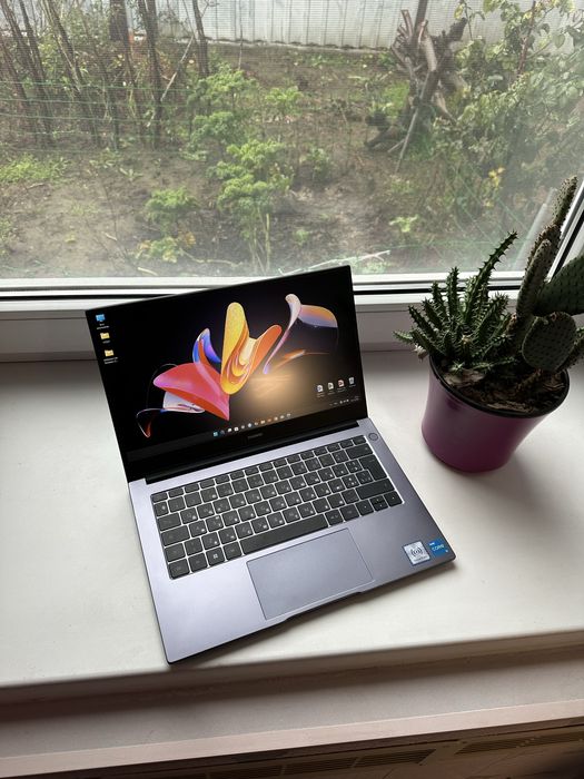 є 90 Ноутбуків‼️HUAWEI‼️14" IPS‼️SSD 256‼️RAM 8‼️I3‼️Iris Xe‼️11 ЧАСОВ