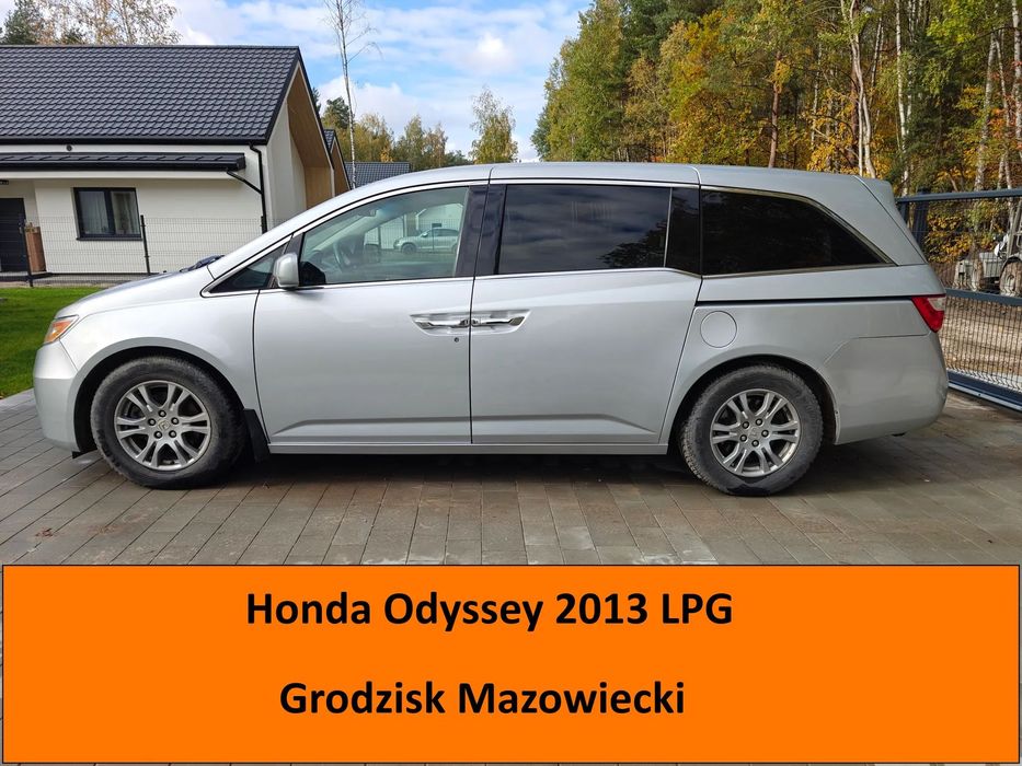 Honda Odyssey Honda Odyssey z 2013 r. LPG, hak, kamera cofania, tempomat, EVA dywani