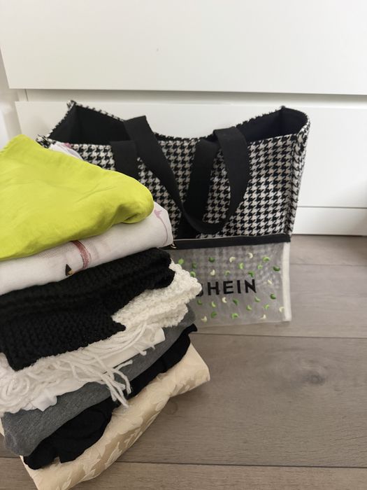 Zestaw ubrania i akcesoria