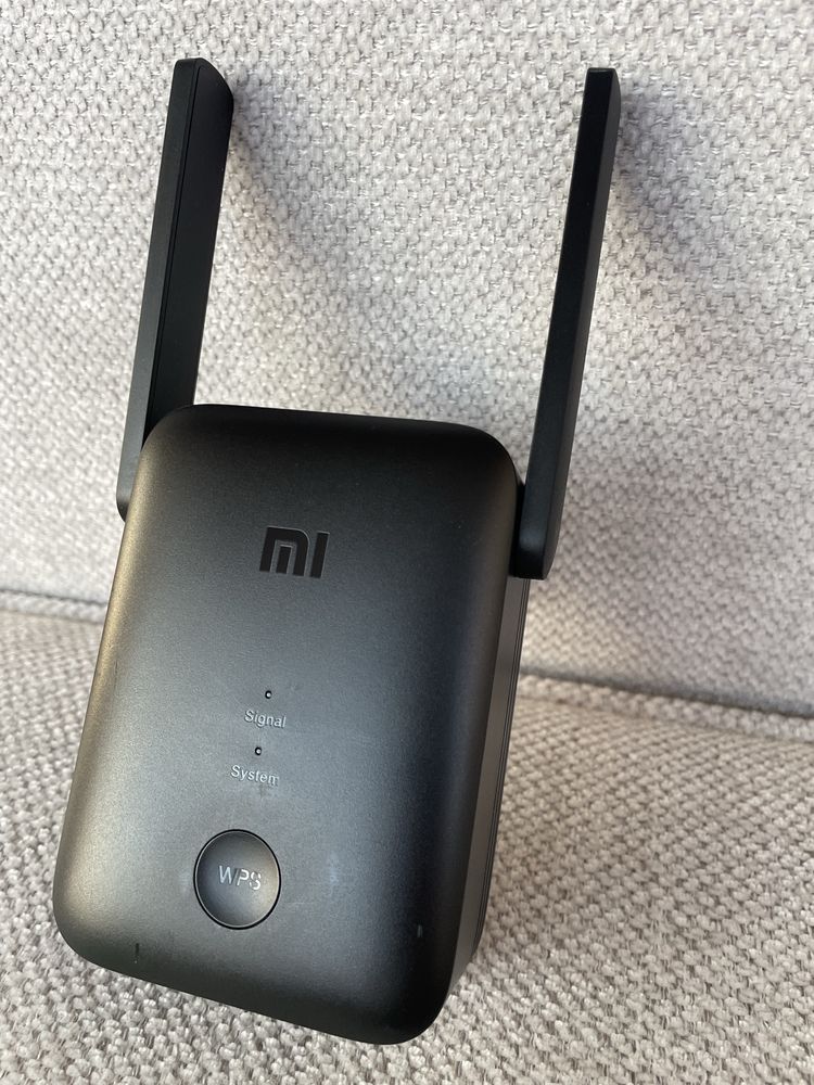 Ретранслятор Xiaomi Mi WiFi Ranee Extender AC1200