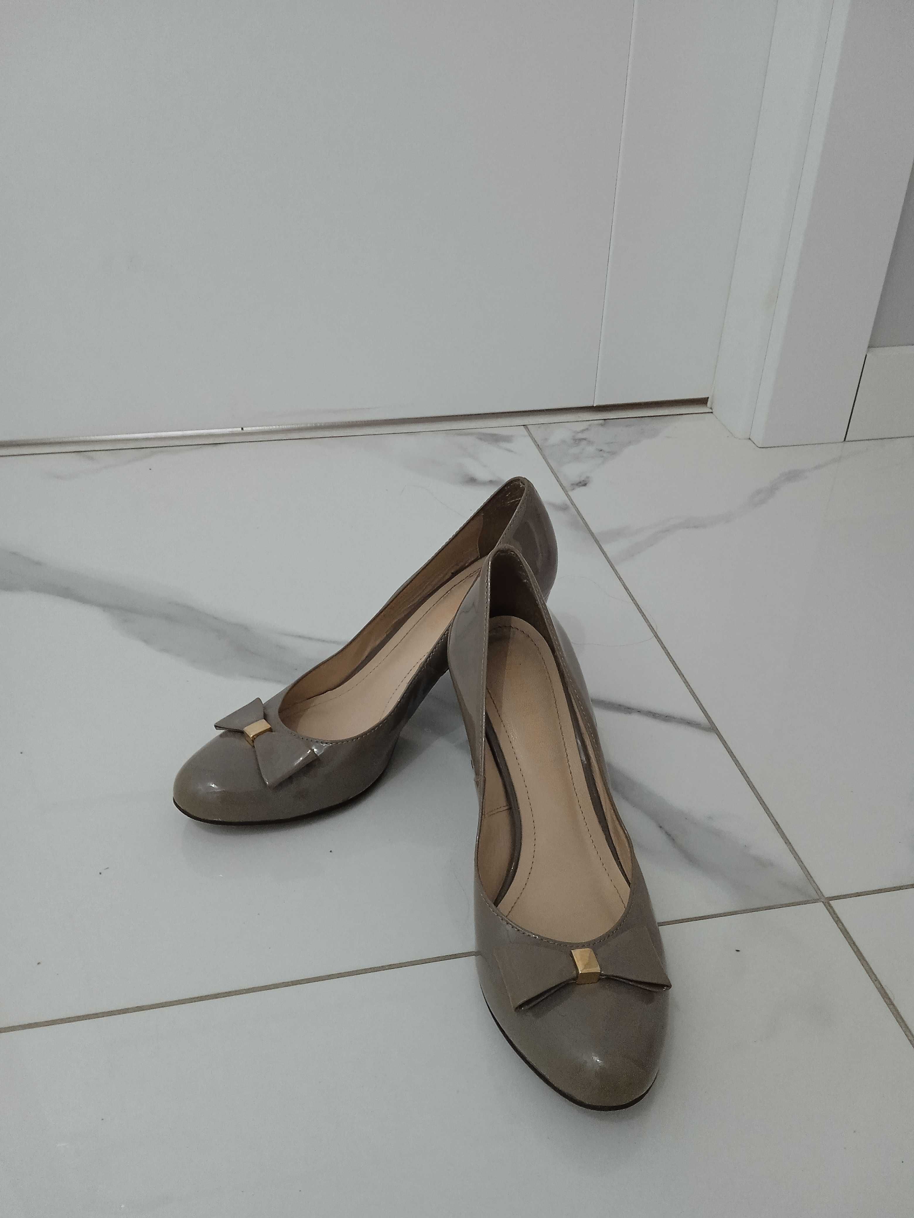 sprzedam buty Euro moda