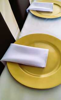 Serweta bankietówka serwetka biała elegancka dekoracja stołu
