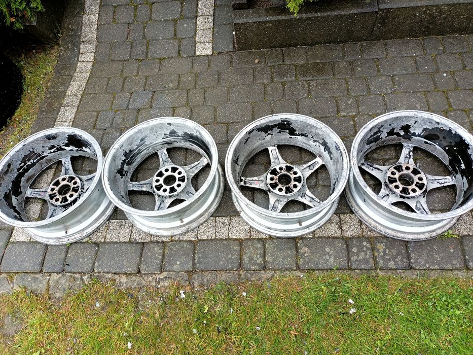 Felgi aluminiowe Toyota Avensis Celica Vll 16" 6,5J 5x100