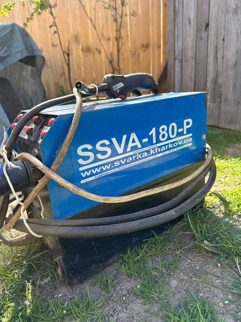 Сварочный инвертор SSVA-180-P сварка