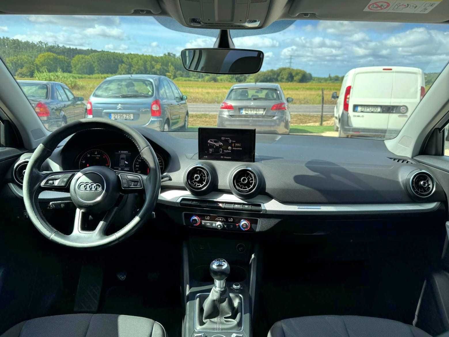 Audi Q2 1.6 TDi- Garantia Incluída