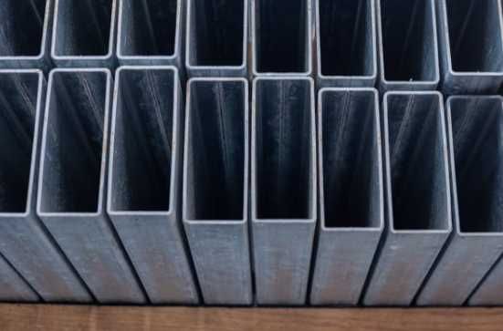 Tanio Profil słupek 40x40x1.5 ocynkowany bramy ogrodzenia  6 m