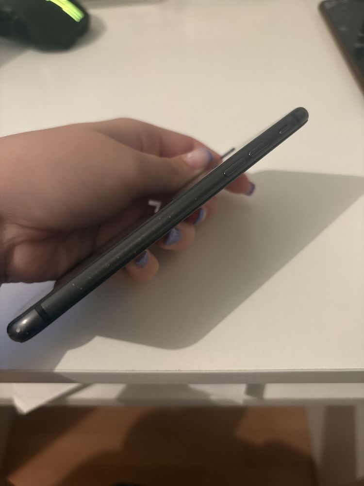 Iphone 8 stan baterii 100%