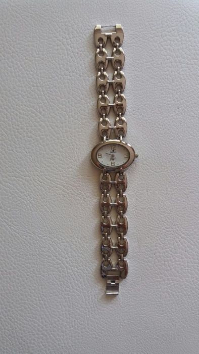 Piękny srebrny zegarek!