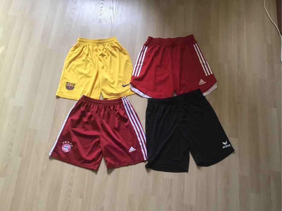 Футбольные шорты Бавария Барселона Вердер adidas nike черные красные