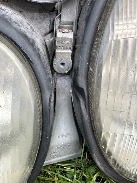 Lampa prawa lewa przednia mercedes clk 200