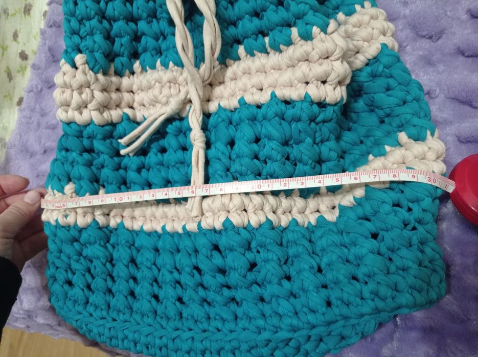 Bolsa trapilho azul turquesa e rosa claro